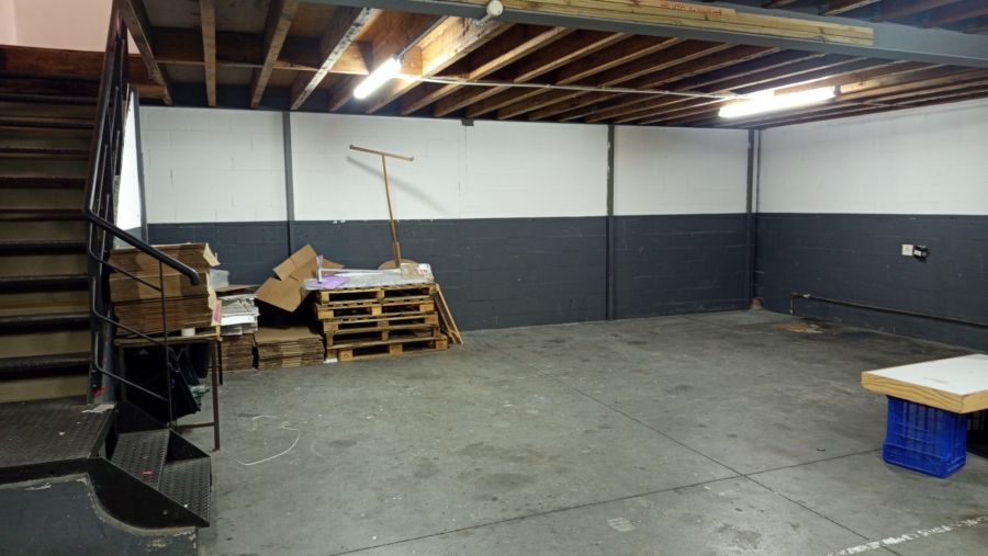 To Let commercial Property for Rent in Maitland Western Cape